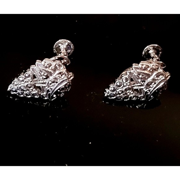 MCM Sterling Silver Grape Cluster Filigree Earrings Screw Back Closures 1950 EUC - Picture 6 of 7